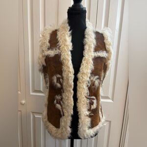 Women's Brandy Curly Lamb Sheepskin Vest with Toggles